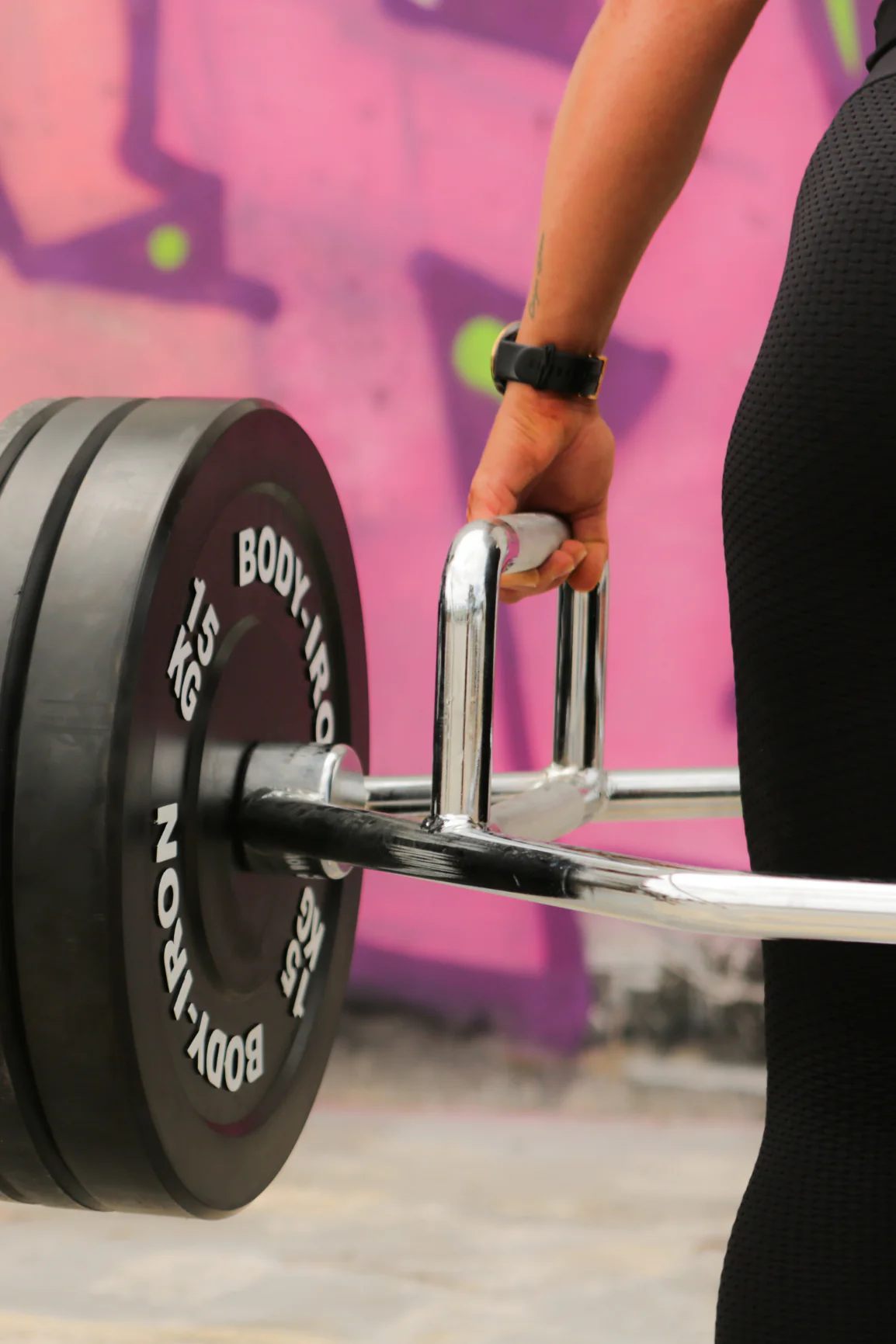 90kg Black Pro Bumper Plate Set - Image 7