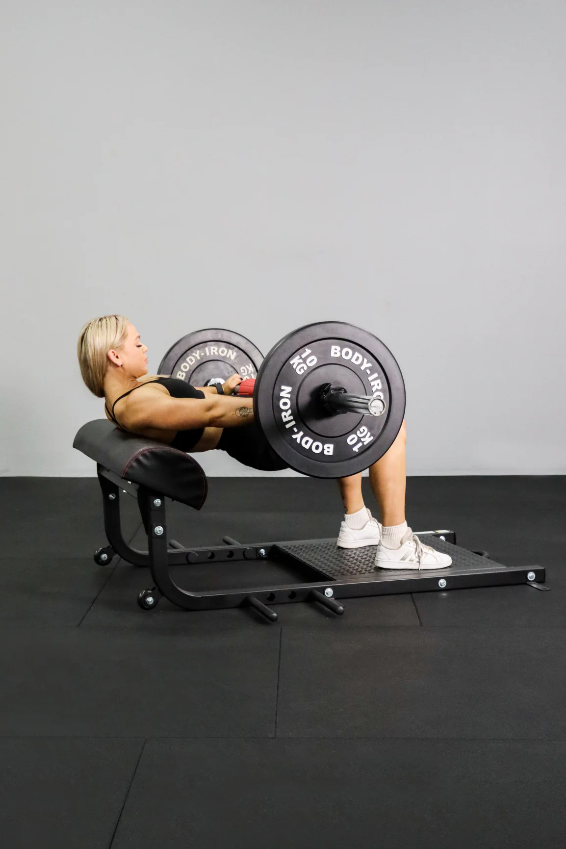 BodyIron® 10kg Pro Bumper Plate Black Pair - Image 7