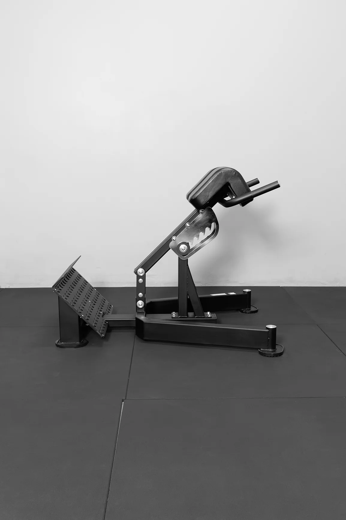 BodyIron® Commercial Roman Chair & Hyperextension Bench - Image 10