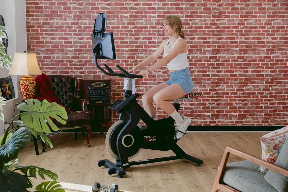 Sole SB1200 Training Cycle Spin Bike Entertainment - Image 13