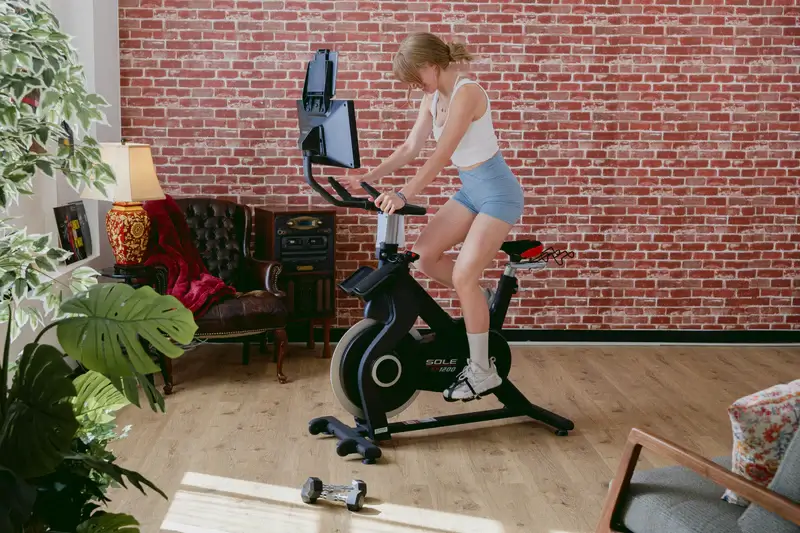 Sole SB1200 Training Cycle Spin Bike Entertainment - Image 16